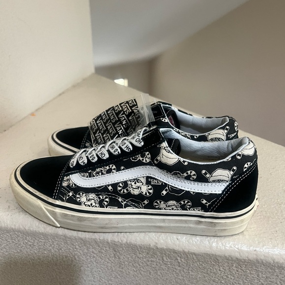 NWNT RARE Vans Men 50Th Limited Old Skool Pirates Pirate Santa, 36 REISSUE Men 9 - Picture 7 of 11